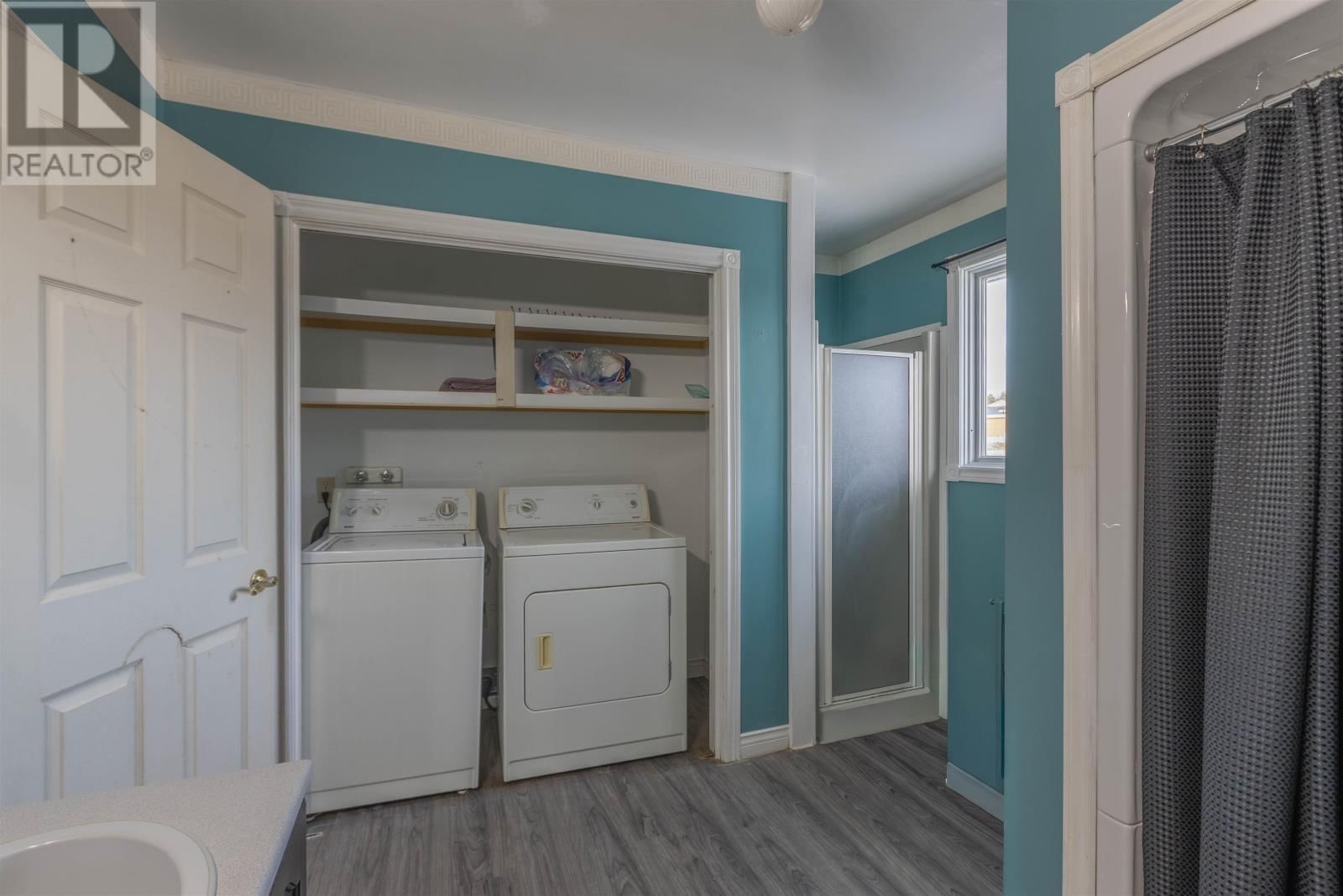 313 NORMAN DRIVE Image 22