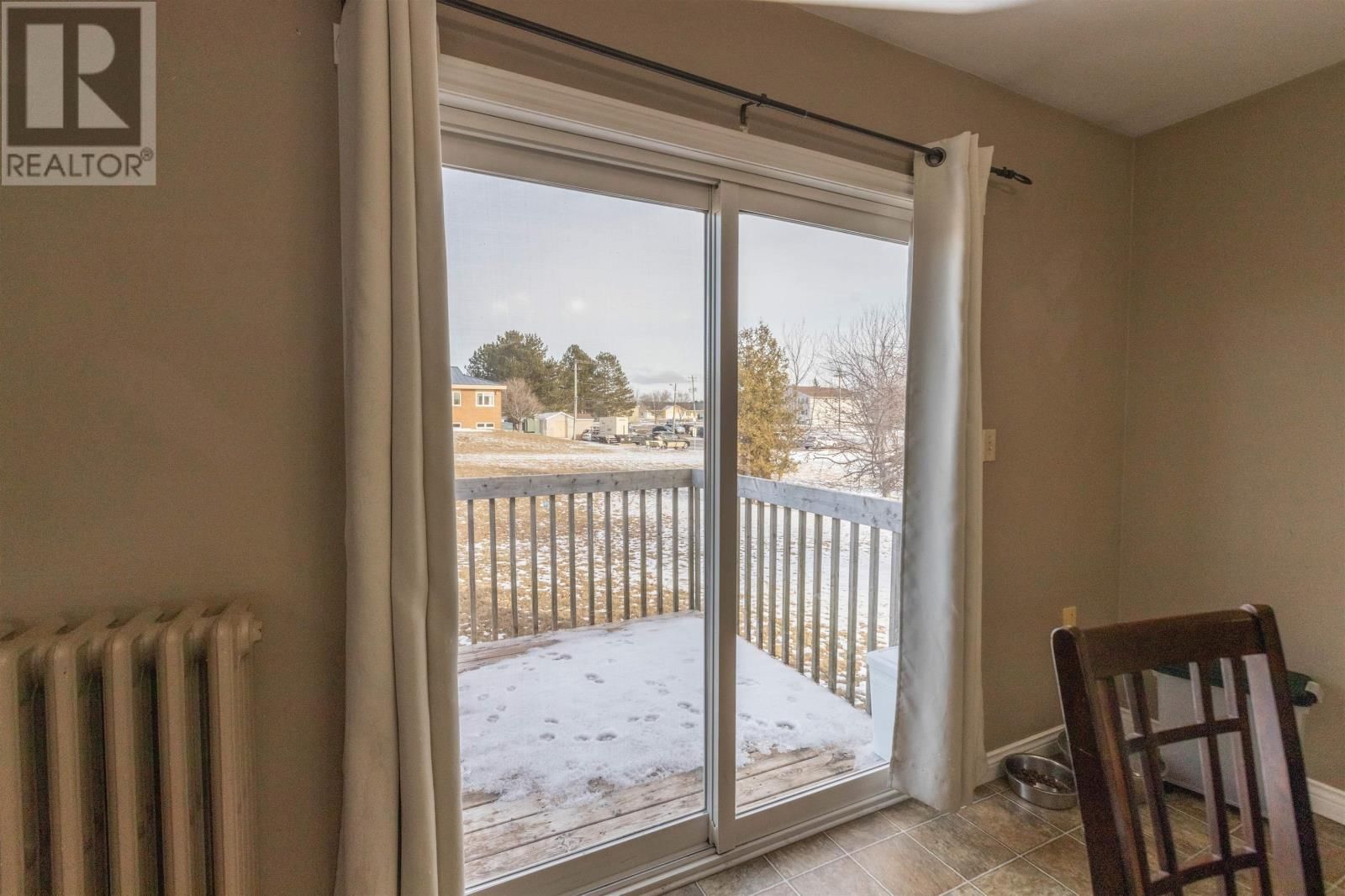 313 NORMAN DRIVE Image 24