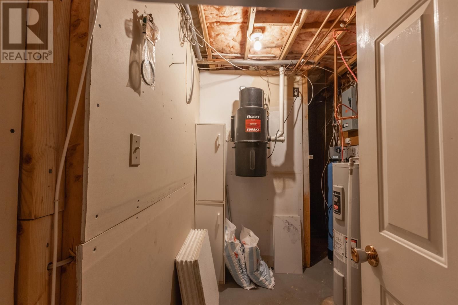 313 NORMAN DRIVE Image 29