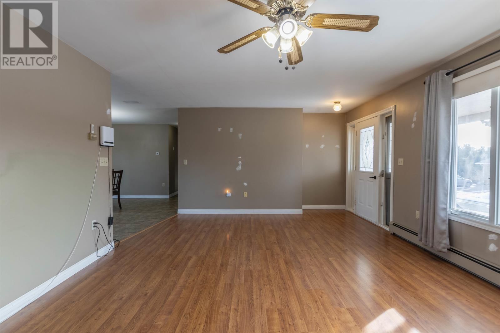 313 NORMAN DRIVE Image 3