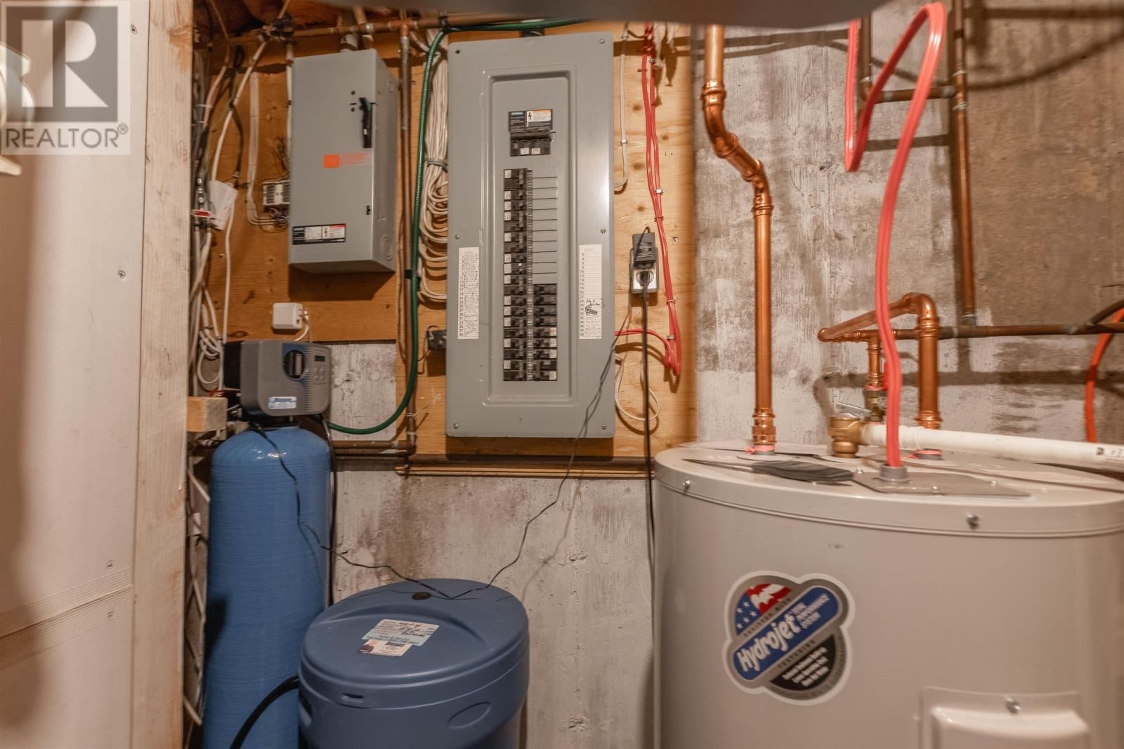 313 NORMAN DRIVE Image 30