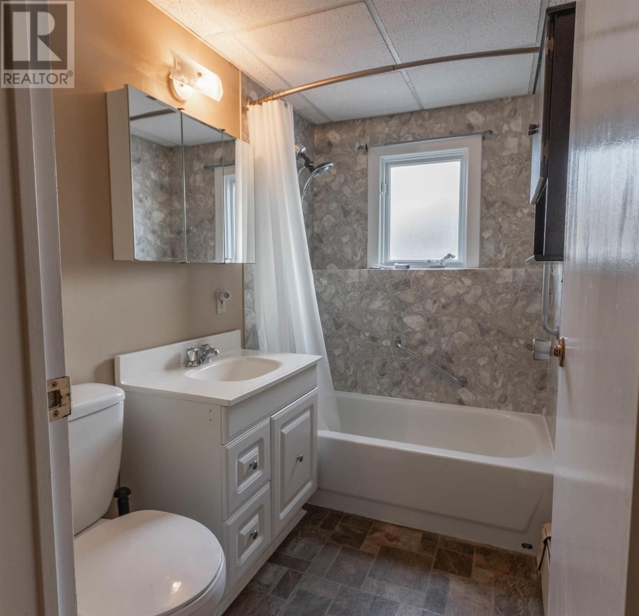 313 NORMAN DRIVE Image 34