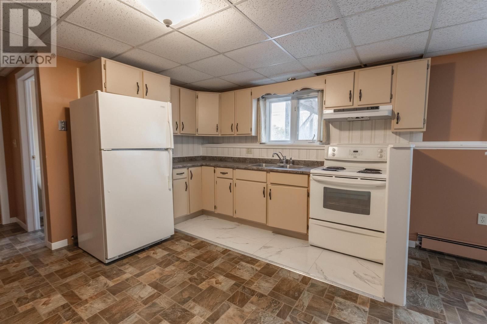 313 NORMAN DRIVE Image 40