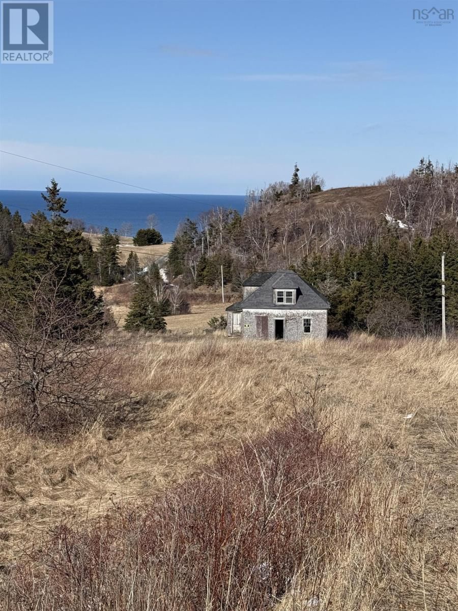 6756 HIGHWAY 7, Cape George Point, Nova Scotia B2G 2L2
