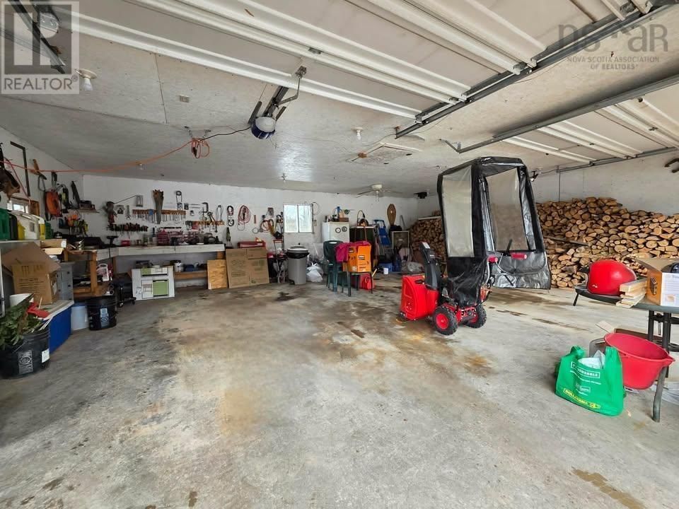 710 UPPER BELMONT ROAD Image 17