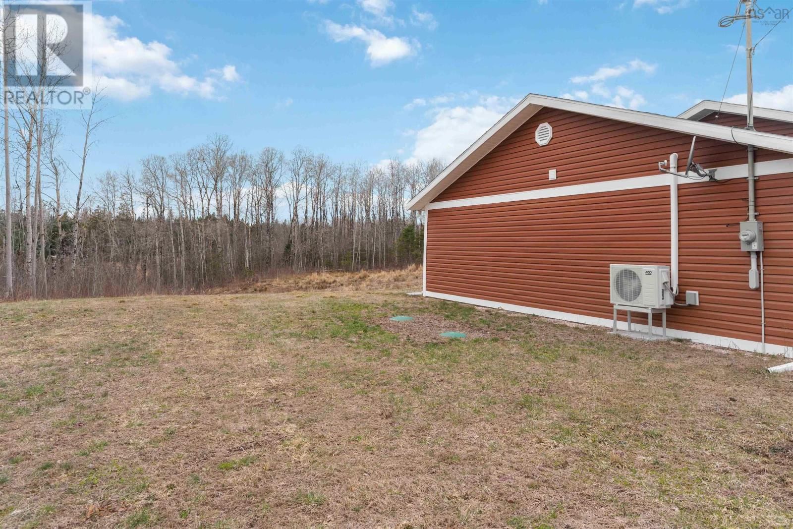 439 VICTORIA ROAD Image 21