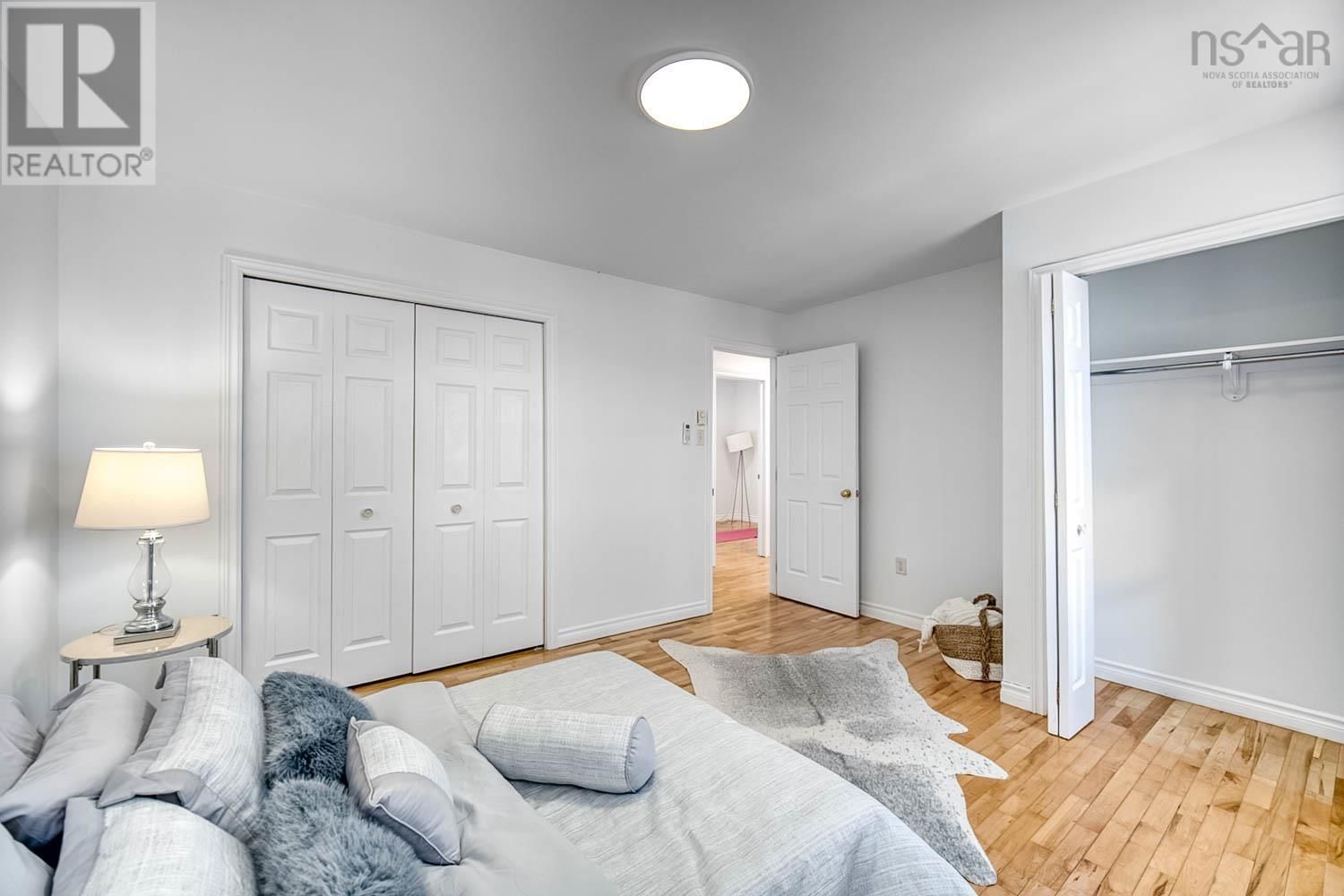 5447 RECTOR STREET Image 15