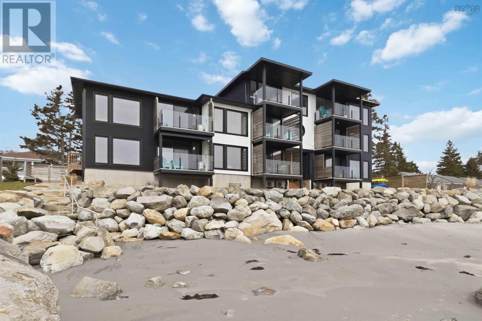 6755 Highway 3, Hunt's Point, Nova Scotia B0T 1G0