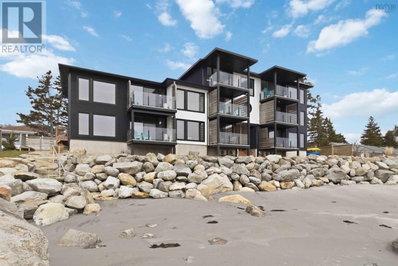 6755 Highway 3 Hunt's Point Nova Scotia, B0T 1G0 - 1 Bedroom Waterfront Condo For Sale