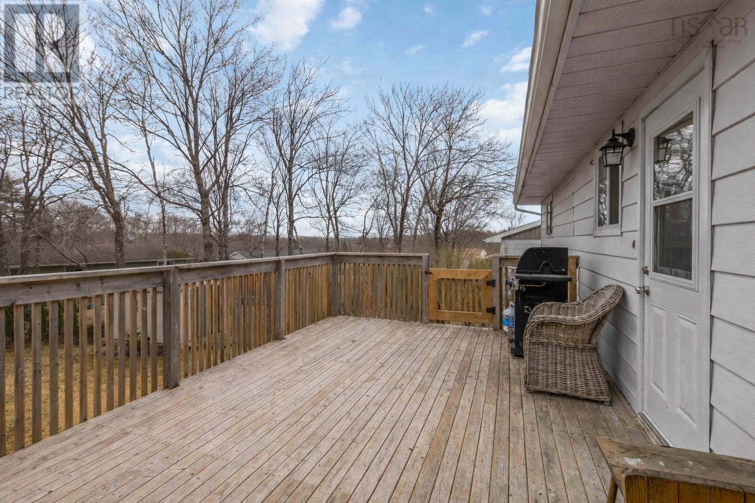 100 GREENDALE COURT Image 25