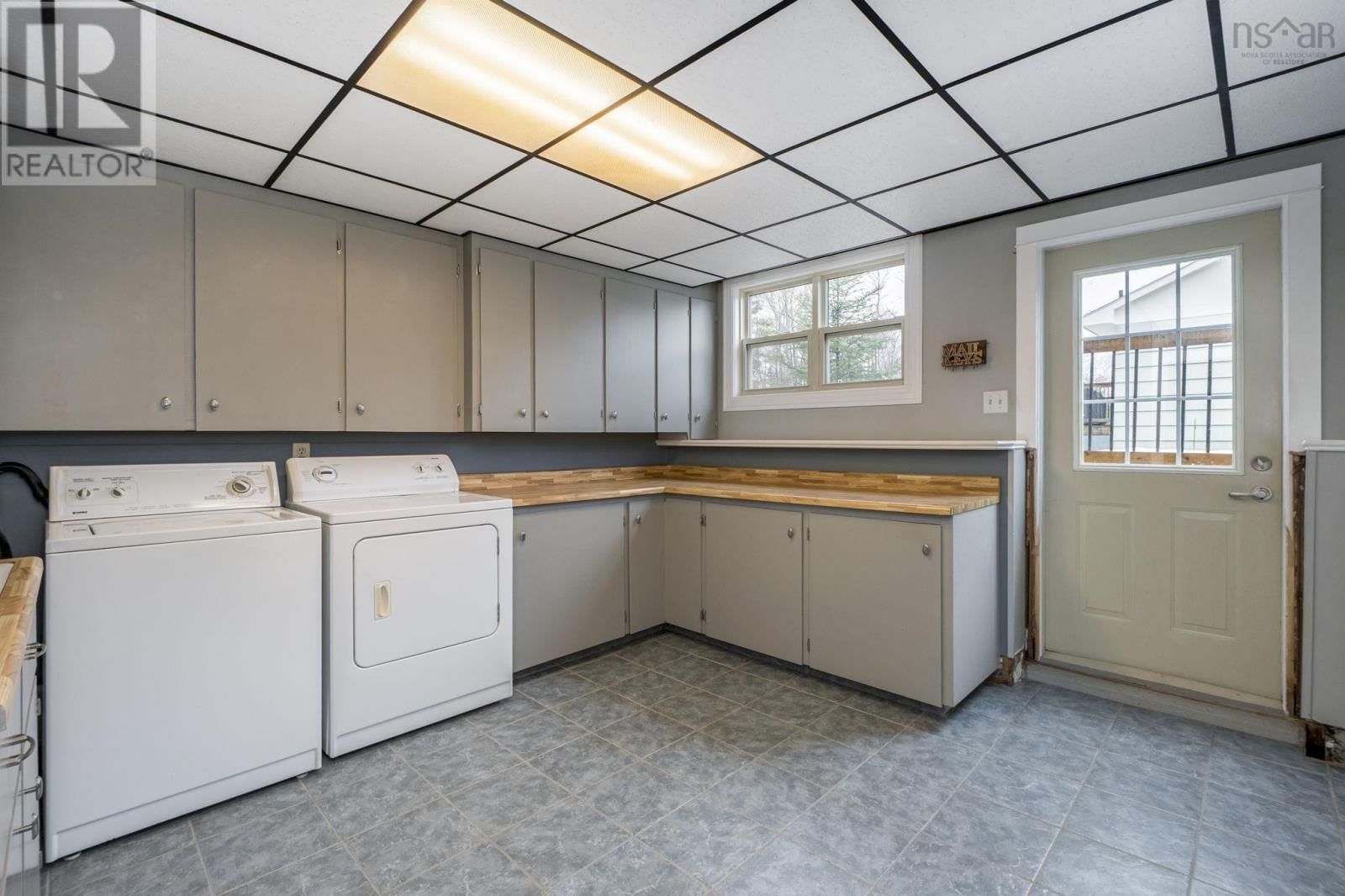 44 WHITE BIRCH DRIVE Image 29