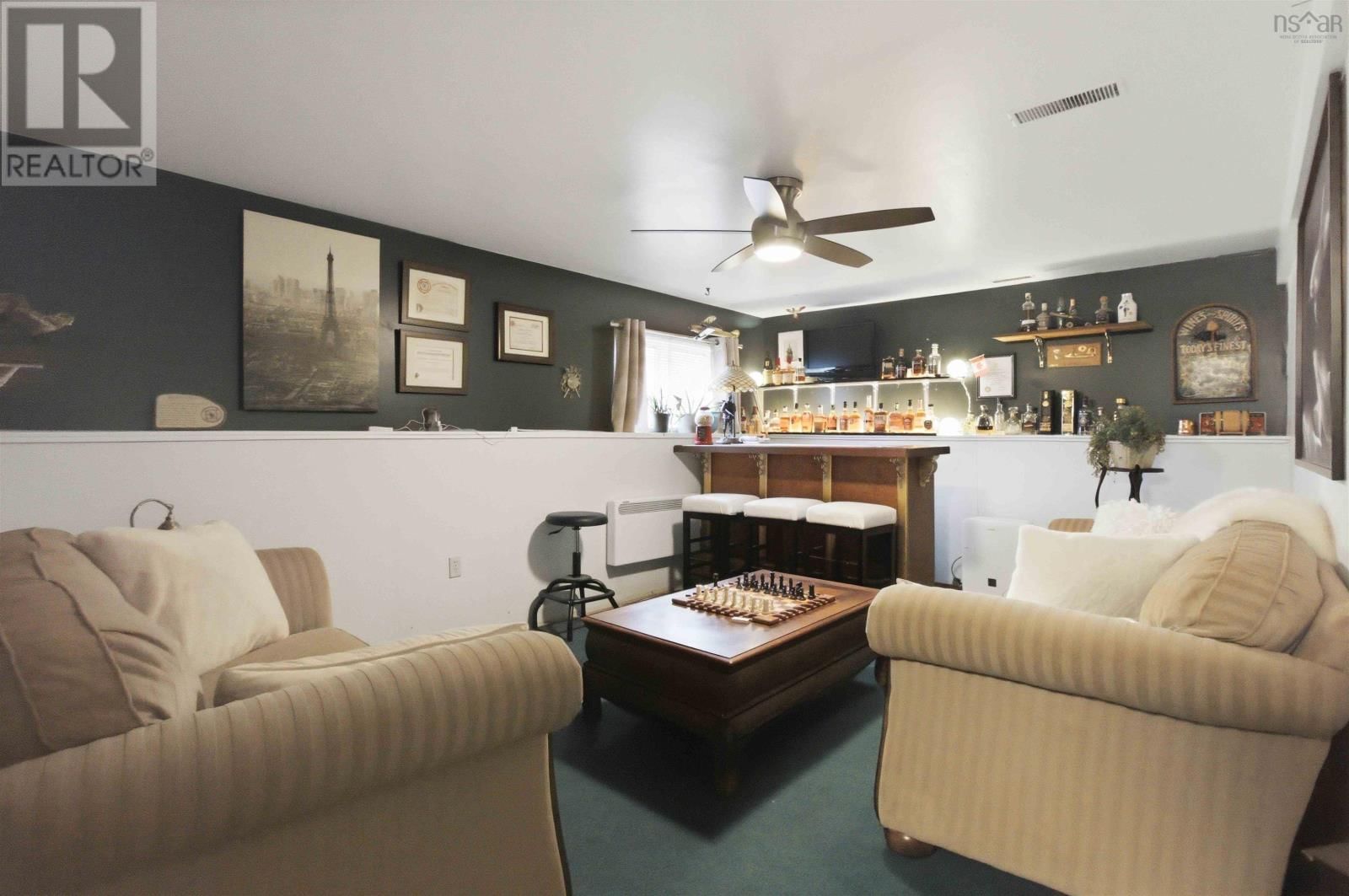 66 PARKWOOD DRIVE Image 33