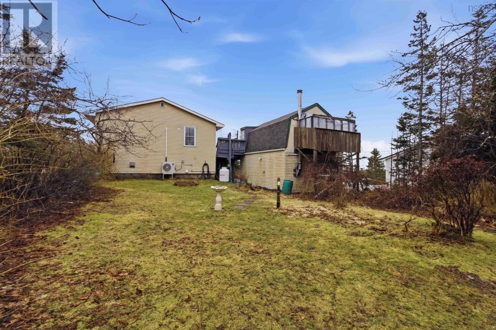 66 PARKWOOD DRIVE Image 38