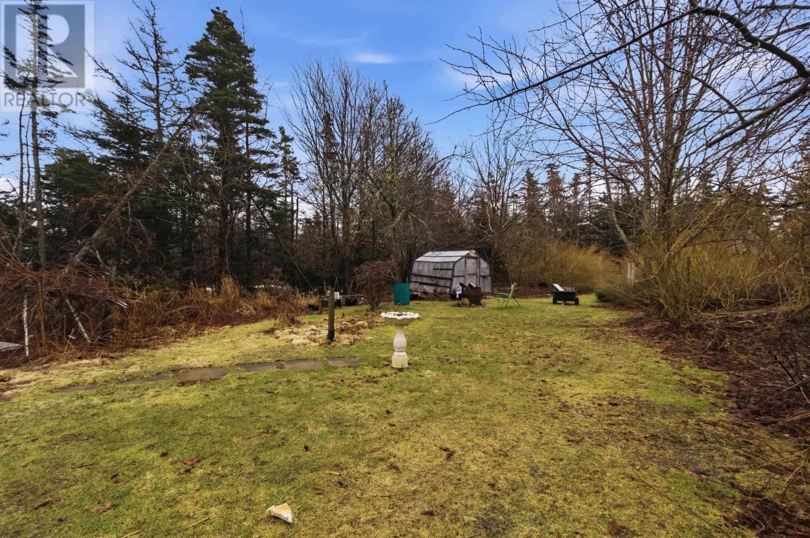 66 PARKWOOD DRIVE Image 39