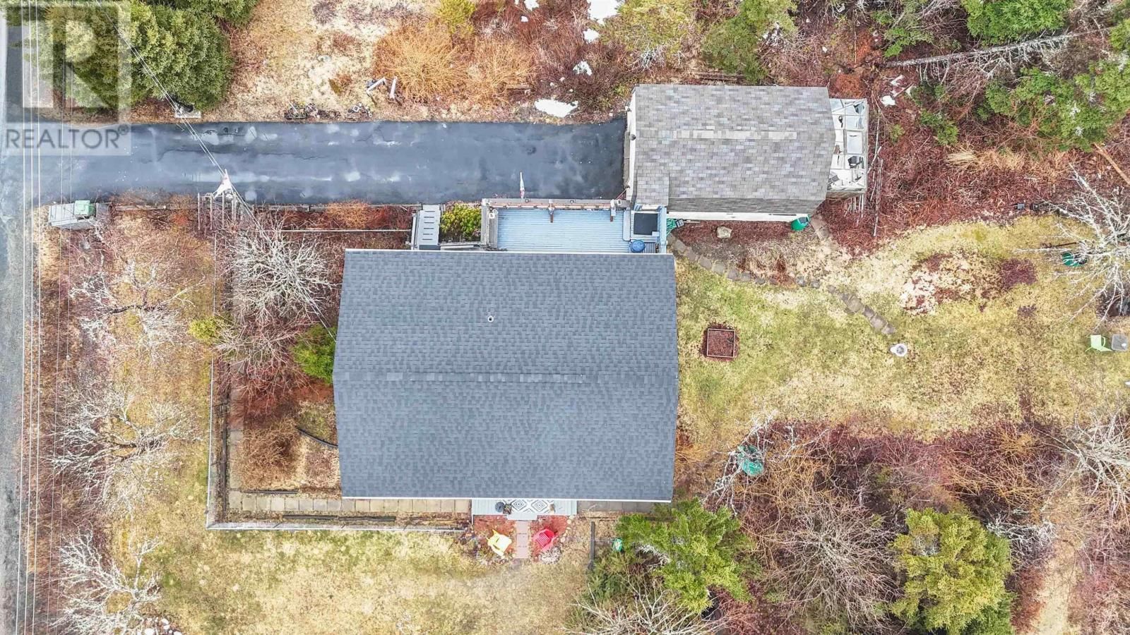 66 PARKWOOD DRIVE Image 44