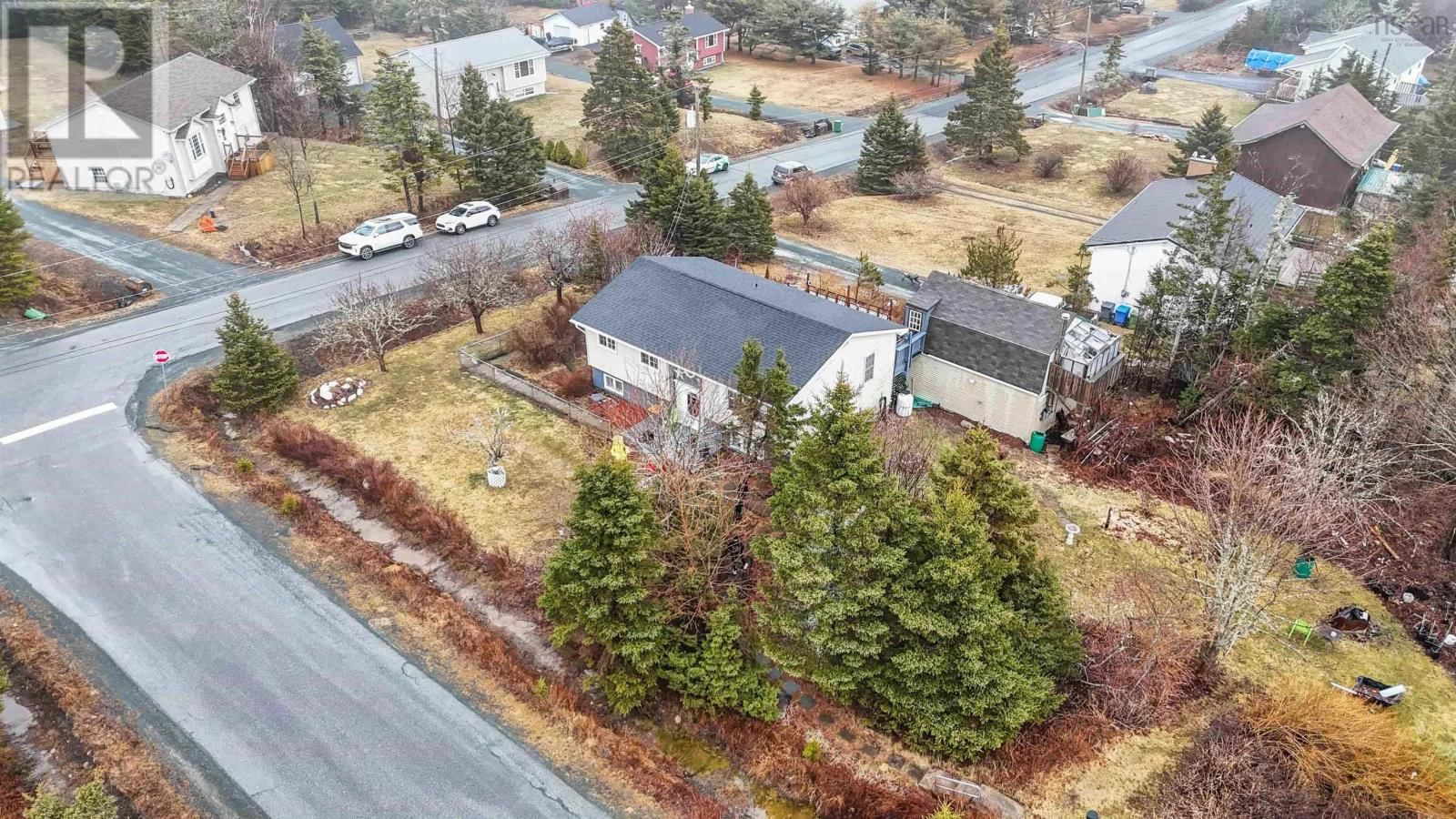 66 PARKWOOD DRIVE Image 47