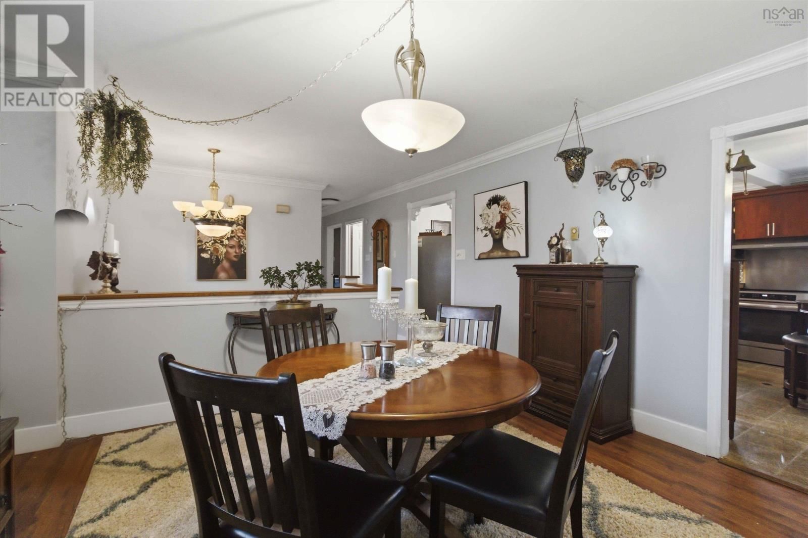 66 PARKWOOD DRIVE Image 9