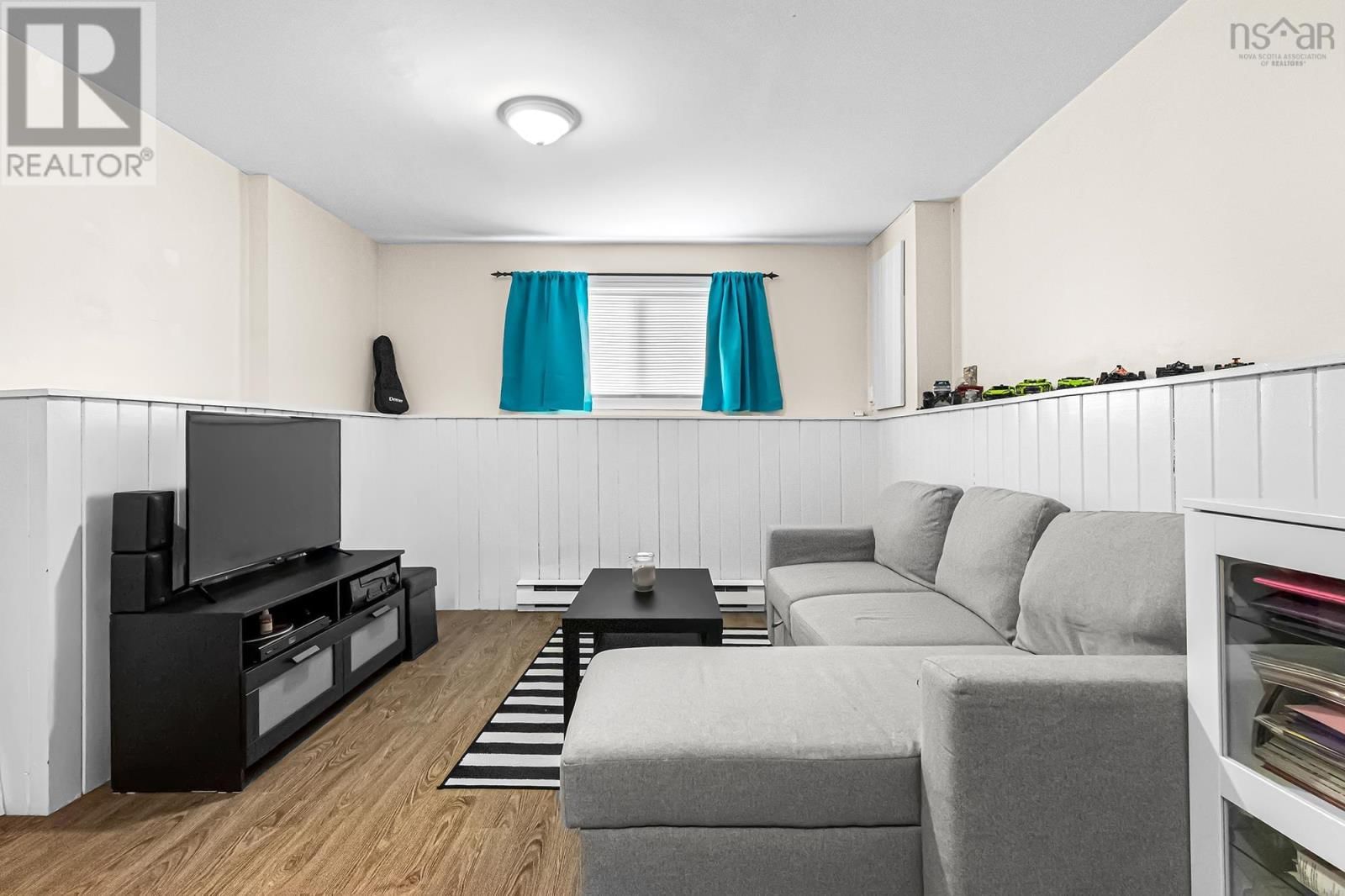 163 SILISTRIA DRIVE Image 32