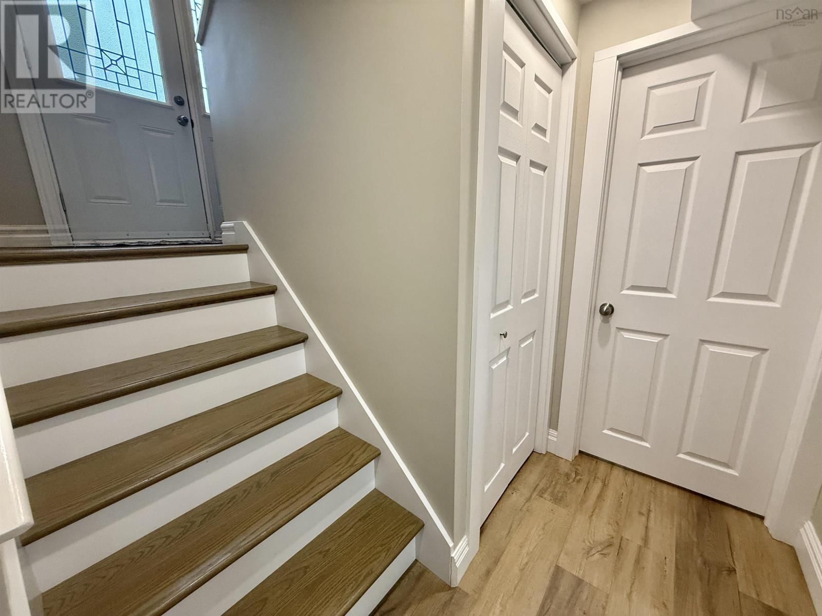 26 ROMKEY DRIVE Image 20