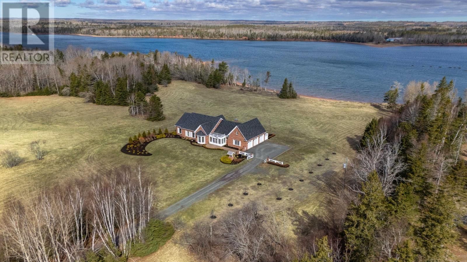 1881 Gladstone Road, Murray River, Prince Edward Island C0A 1V0
