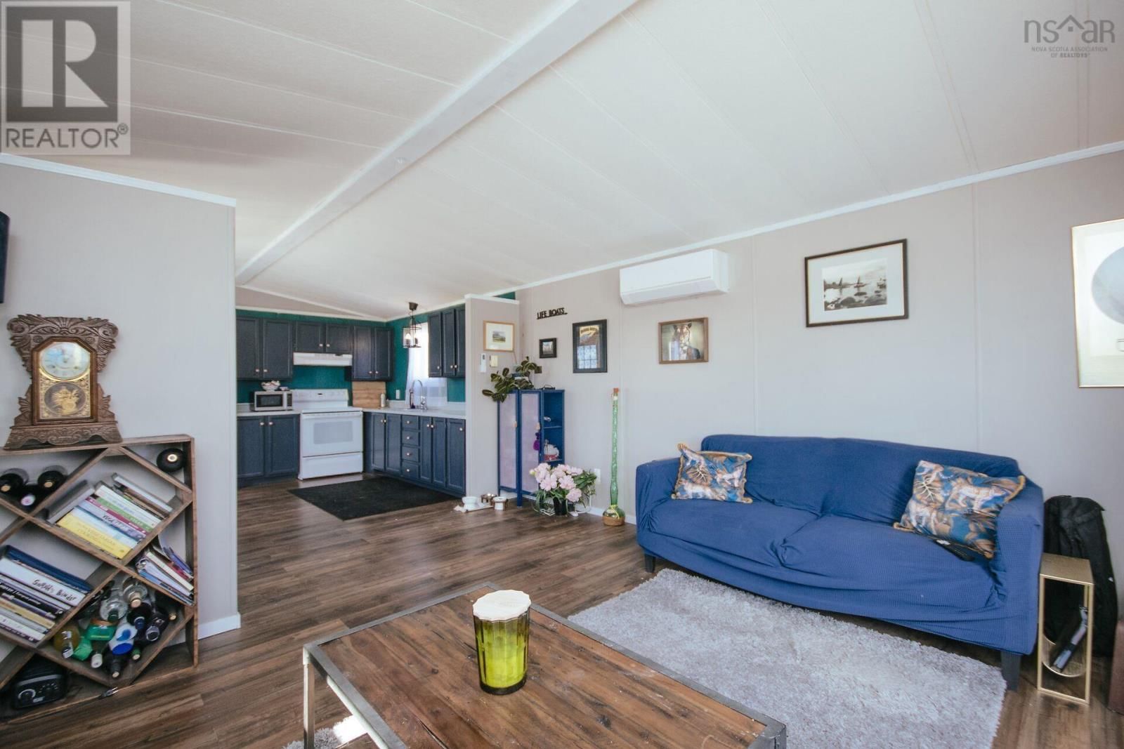 1 BIRCH STREET Image 23