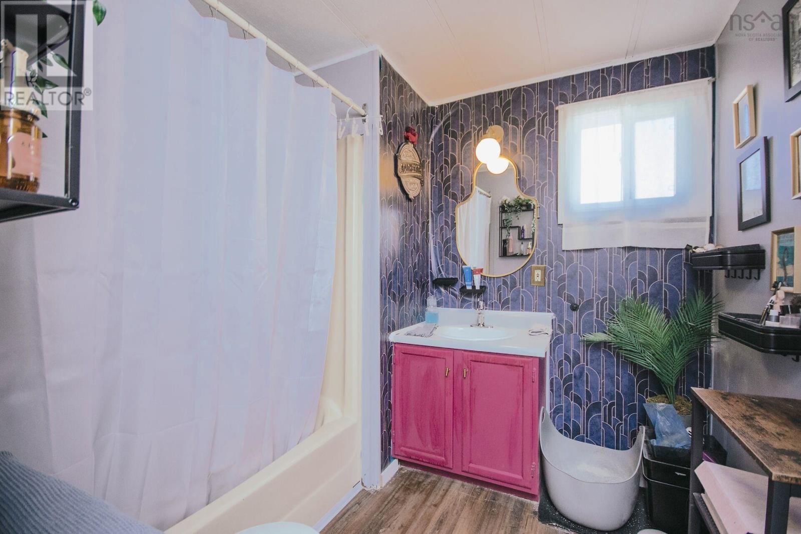 1 BIRCH STREET Image 28