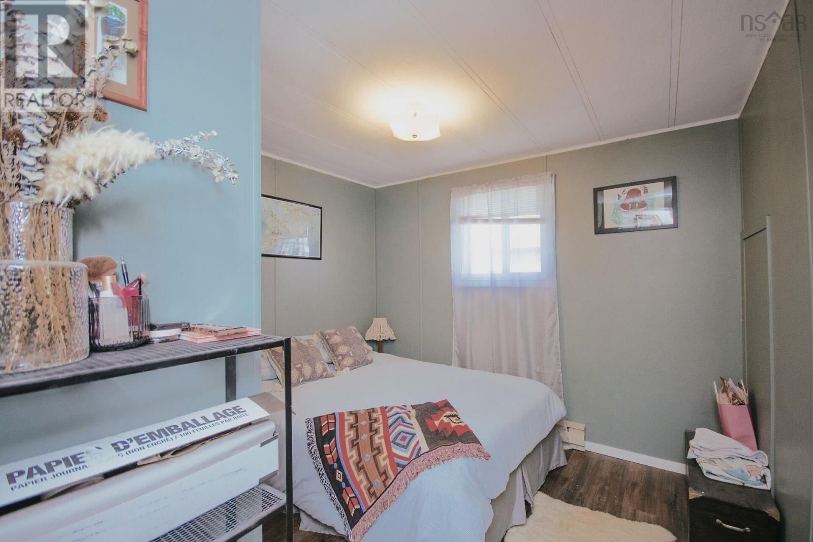 1 BIRCH STREET Image 31