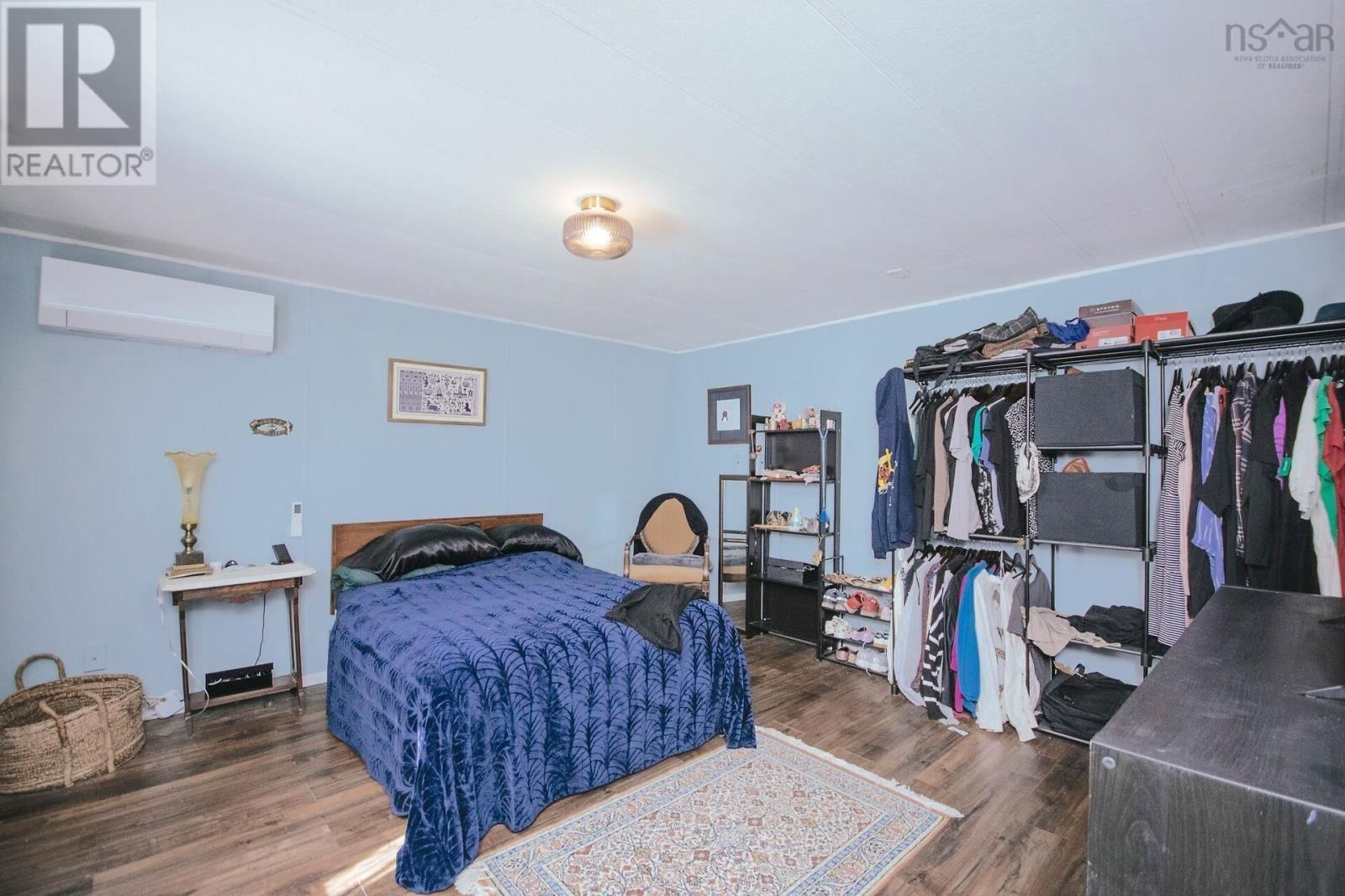 1 BIRCH STREET Image 33