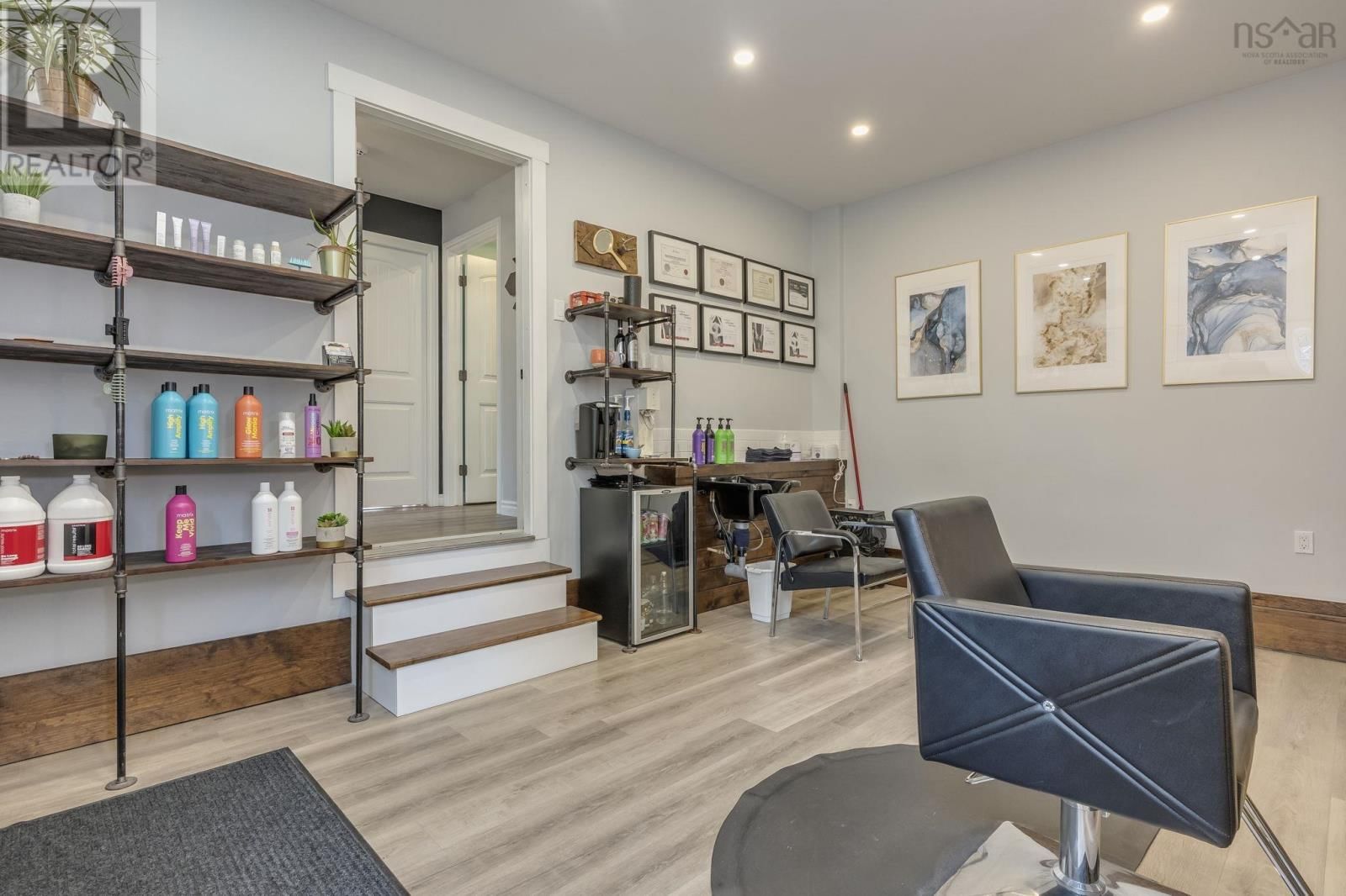 20 GEIGER DRIVE Image 33