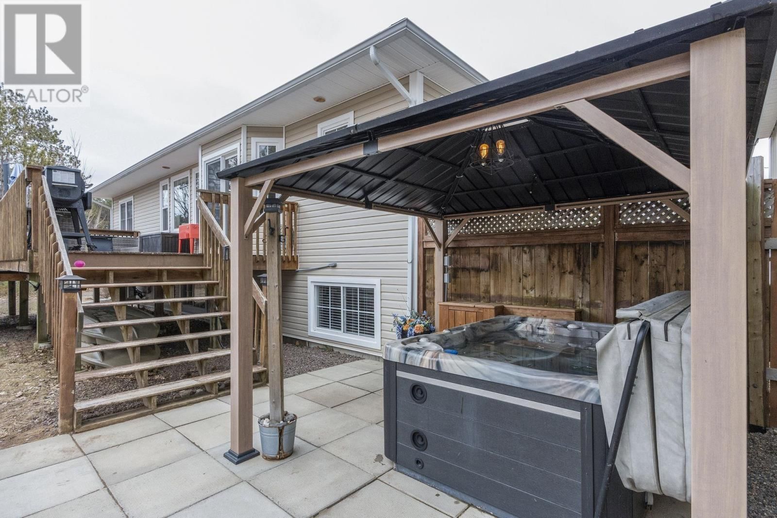 20 GEIGER DRIVE Image 42