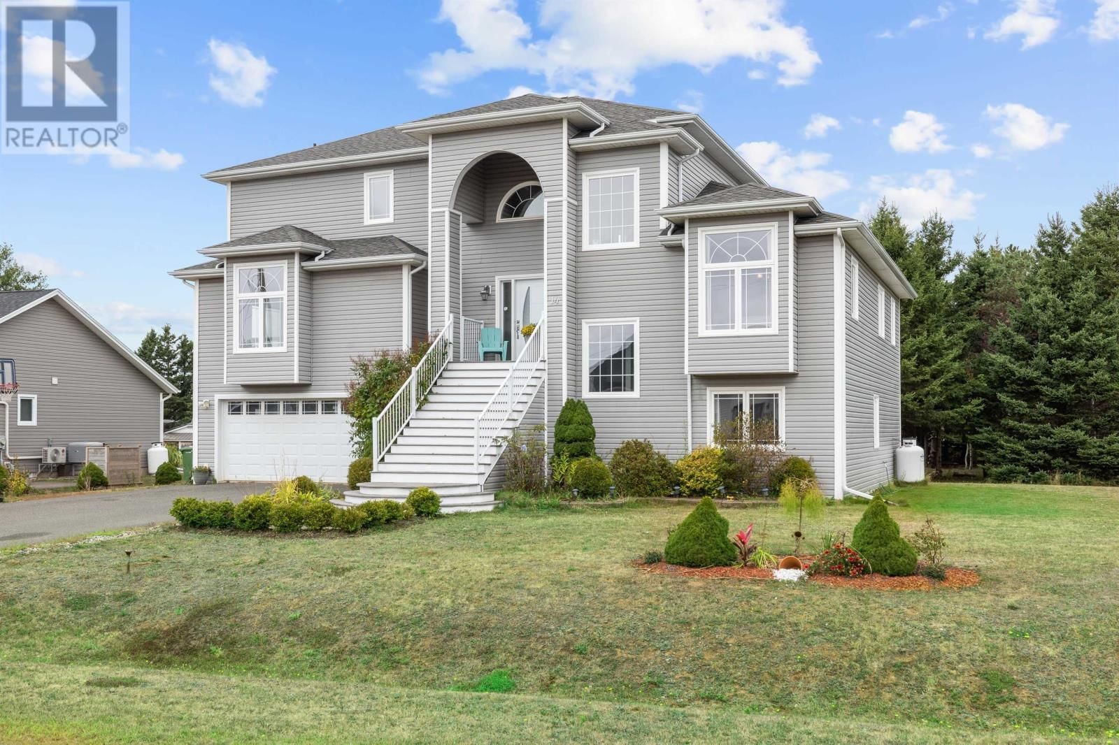 14 Fairfax Drive, Stratford, Prince Edward Island C1B 2X4