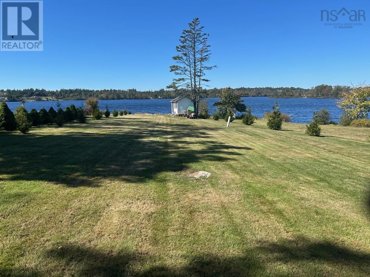 727 Highway 1, Hebron, Nova Scotia B5A 5Z5
