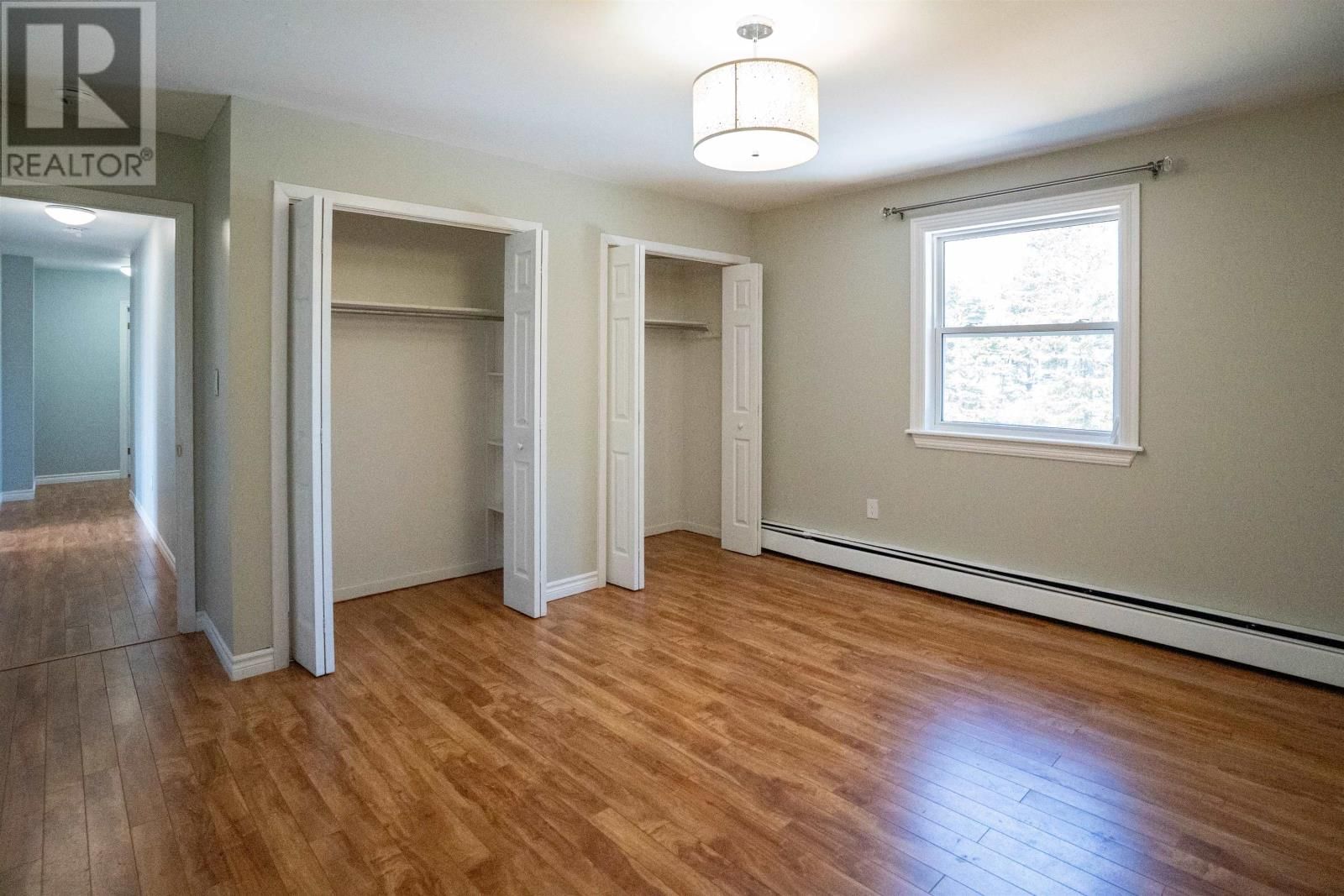 118 MAPLE AVENUE Image 15