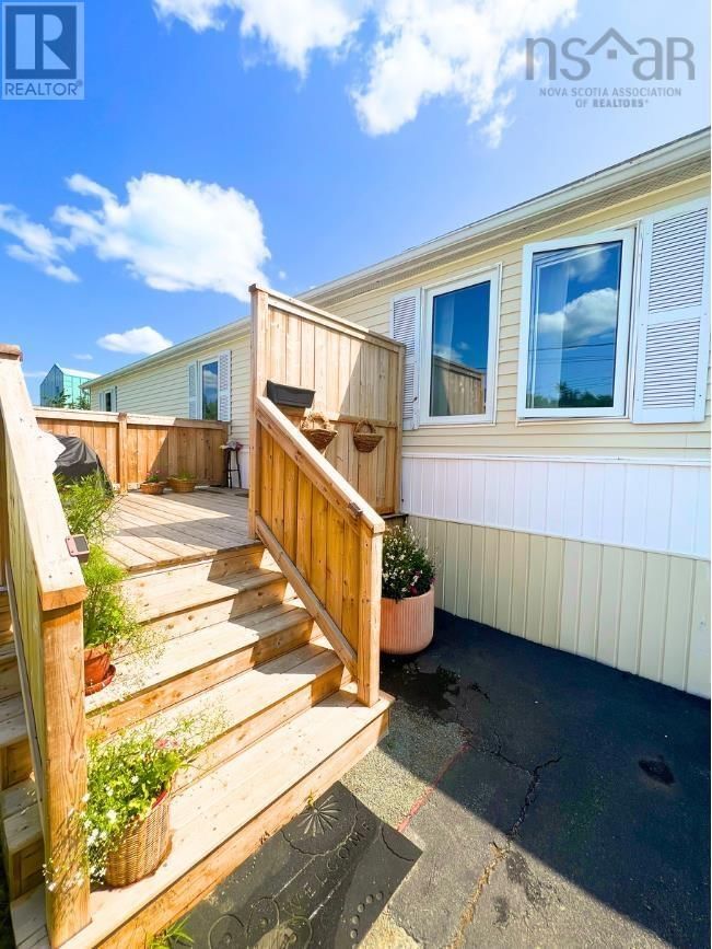 6 ALDERWOOD COURT Image 11