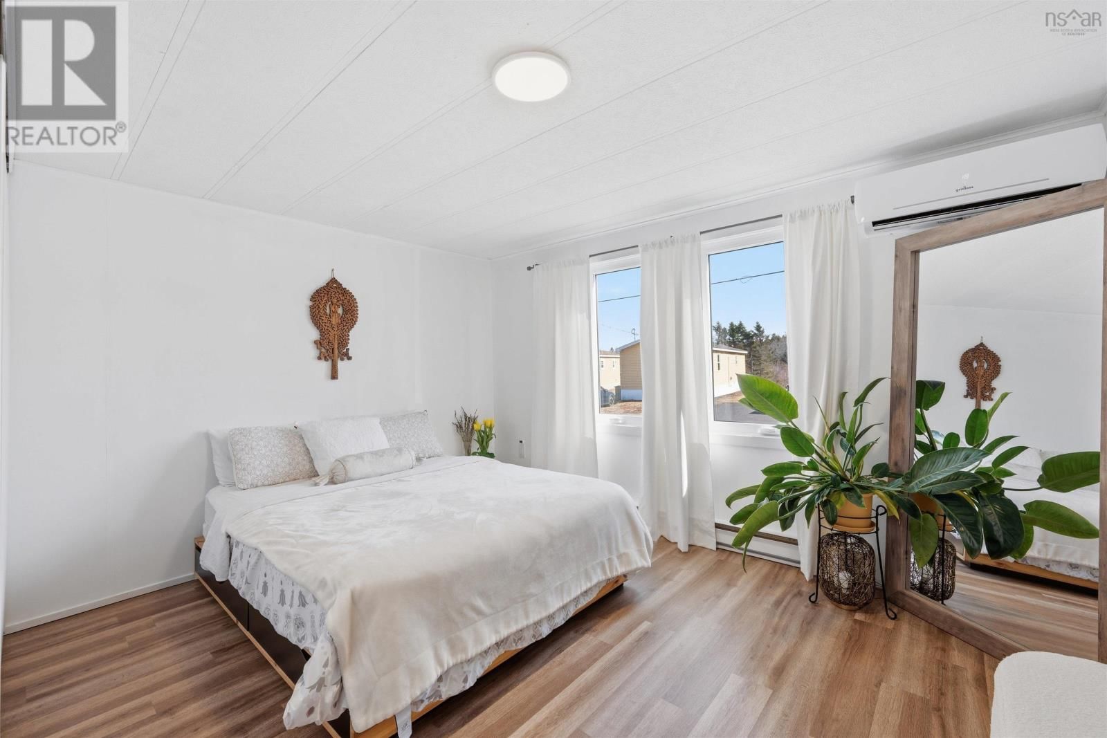 6 ALDERWOOD COURT Image 20