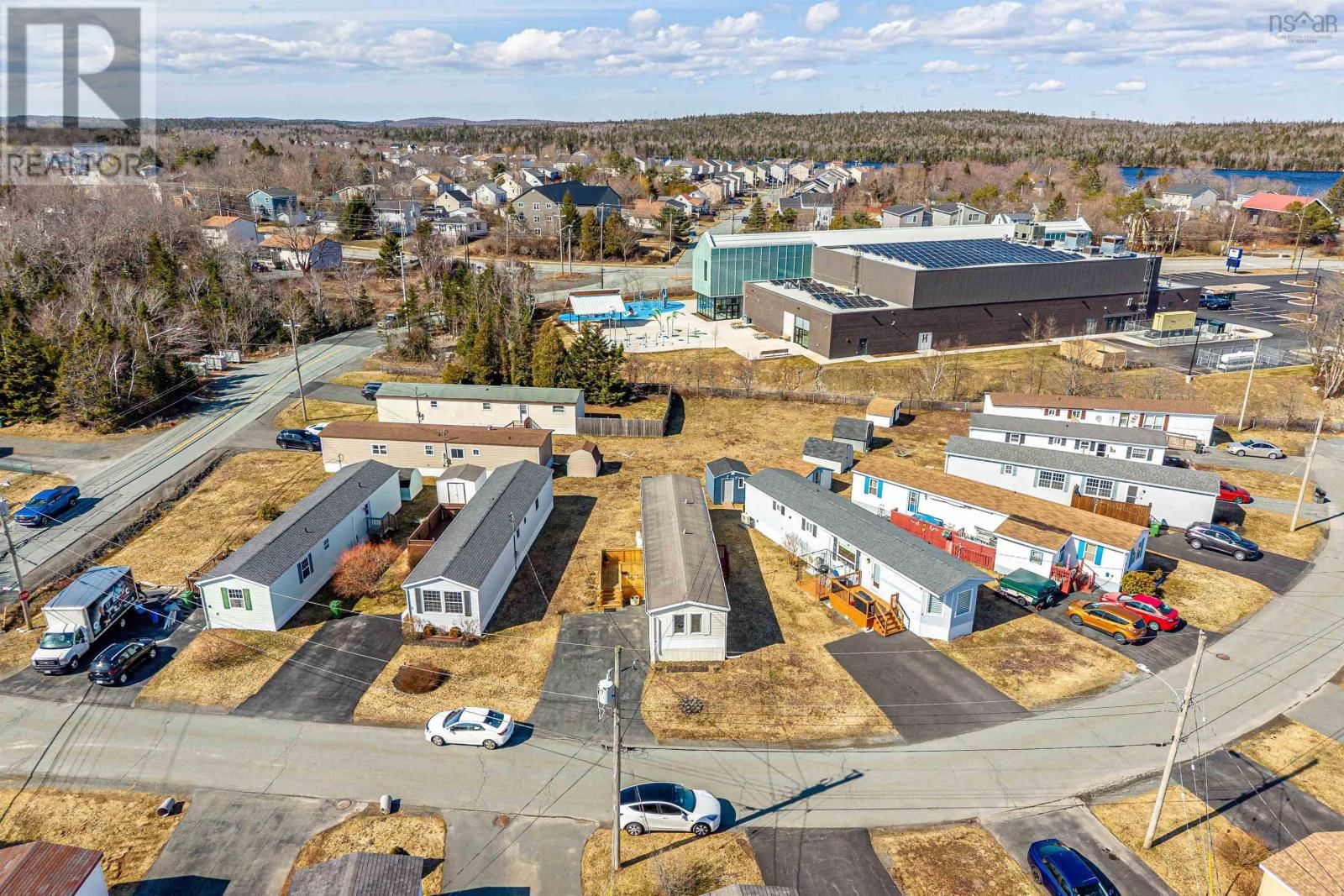 6 ALDERWOOD COURT Image 36