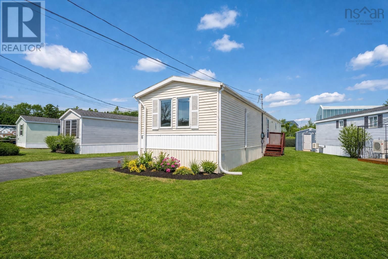 6 ALDERWOOD COURT Image 4