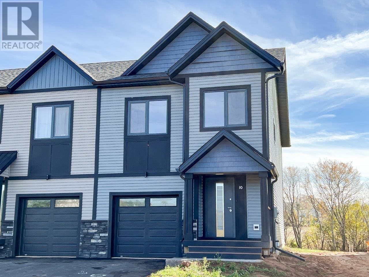 2 Enderis Lane, West Royalty, Prince Edward Island C1E 3L5