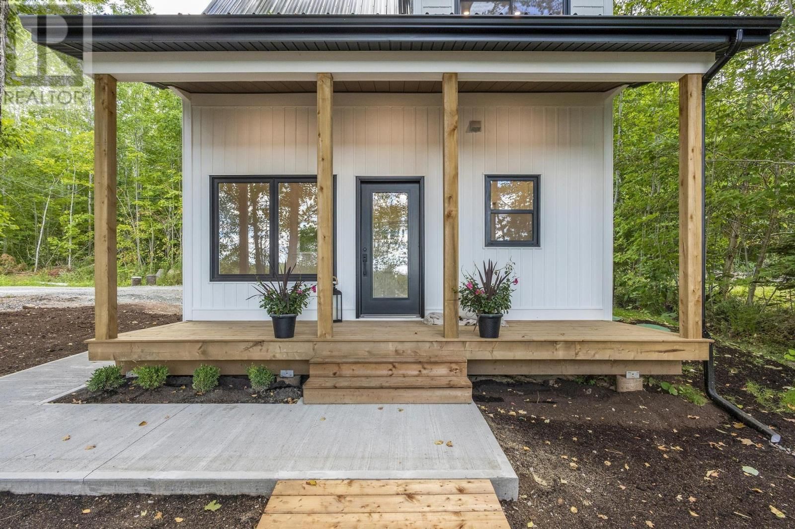 17 S-10 Road, Lake George, Nova Scotia B0P 1C0