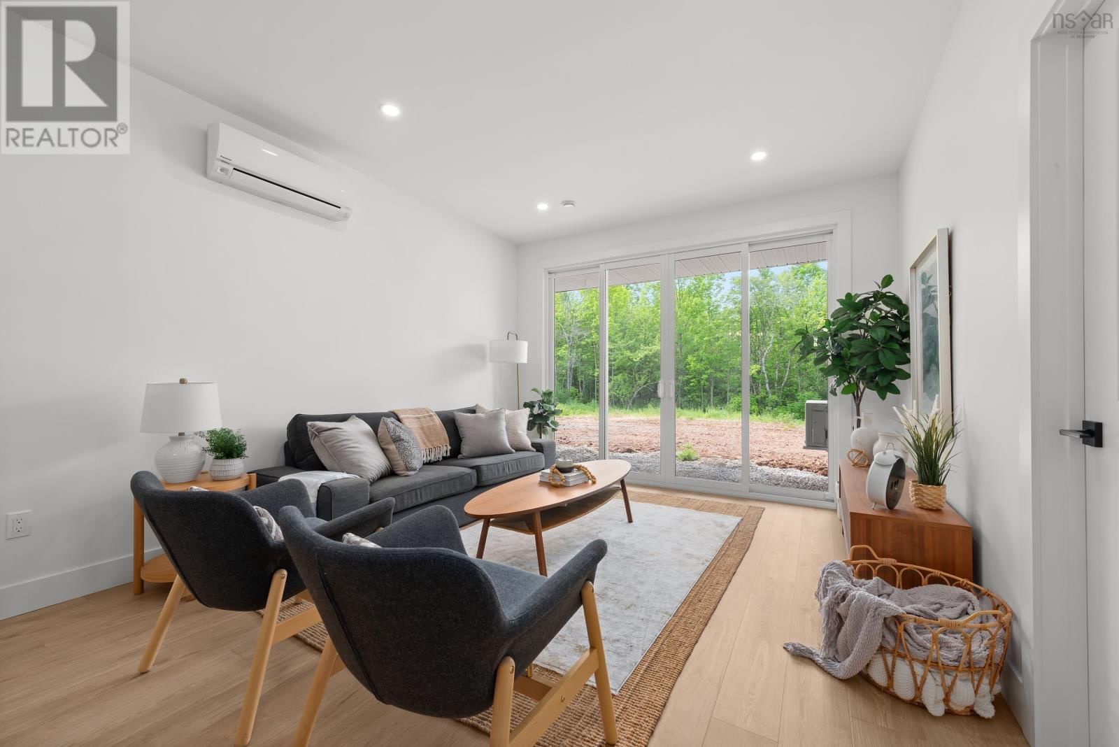 15 SEYVAL DRIVE Image 11