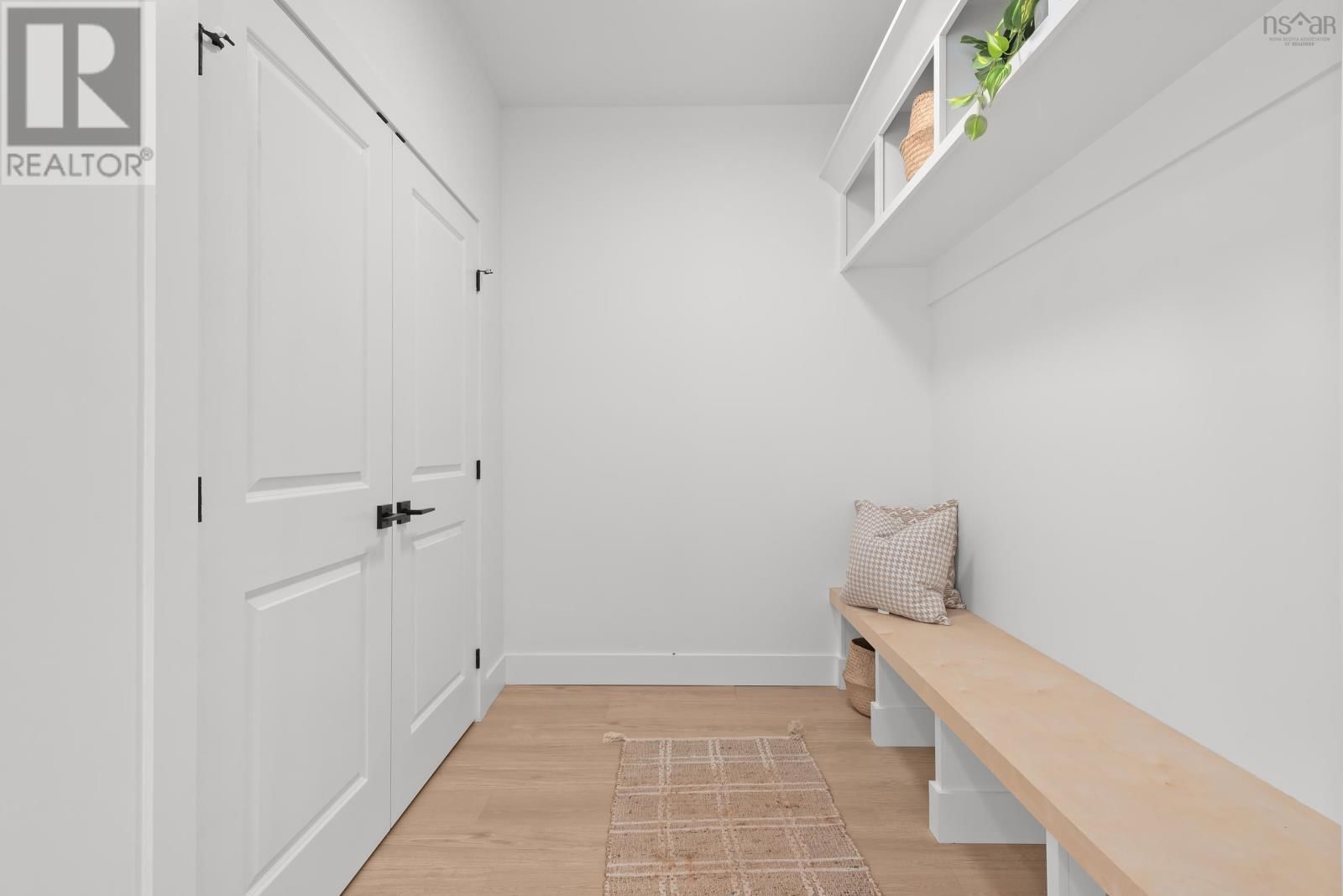 15 SEYVAL DRIVE Image 3