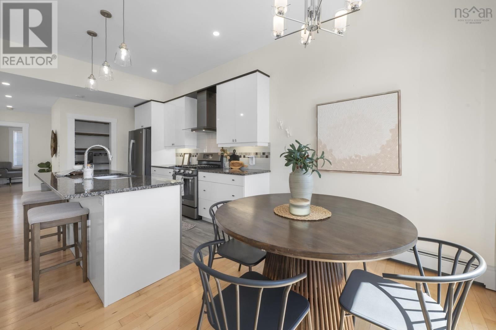 78 BRAMWELL COURT Image 24