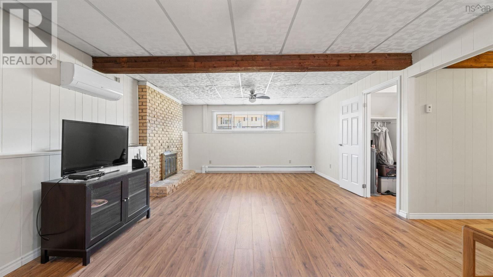 34 LETHBRIDGE AVENUE Image 19