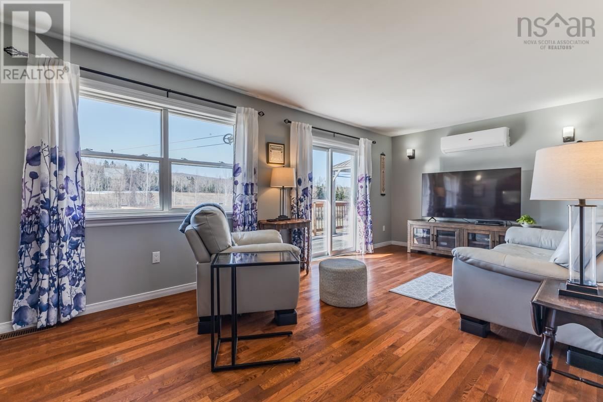 324 VALLEY ROAD Image 15