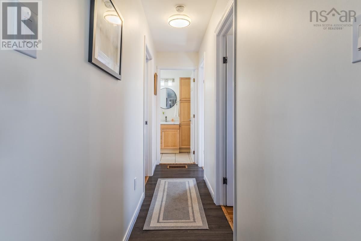 324 VALLEY ROAD Image 20