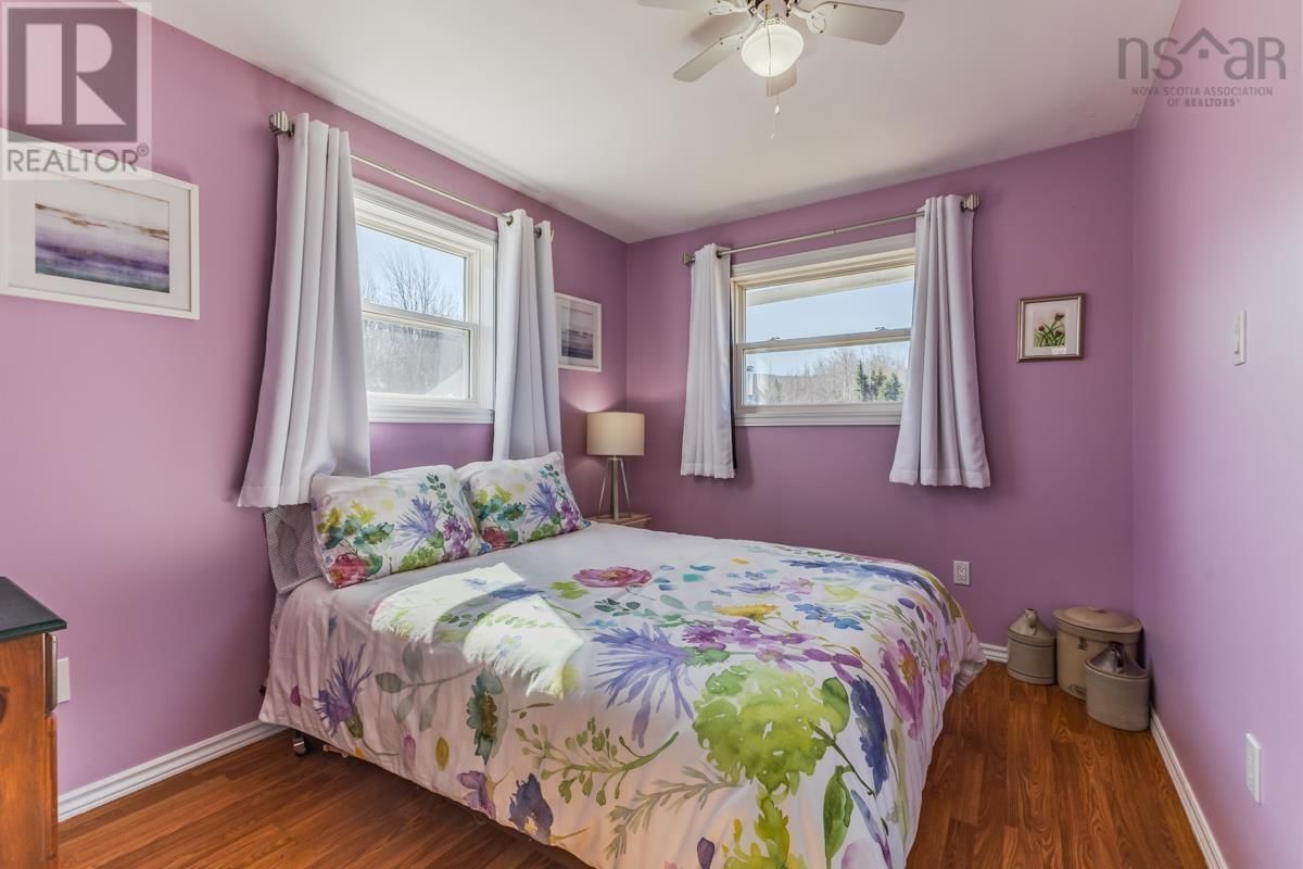 324 VALLEY ROAD Image 25