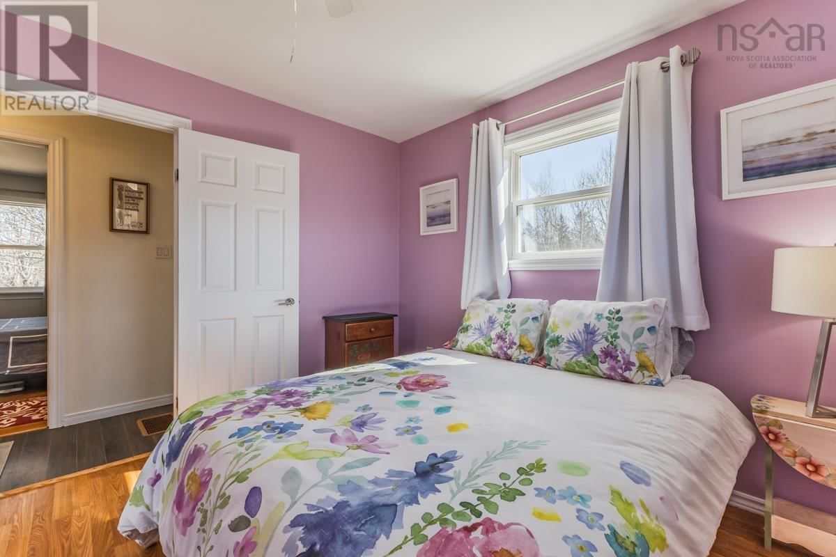 324 VALLEY ROAD Image 26