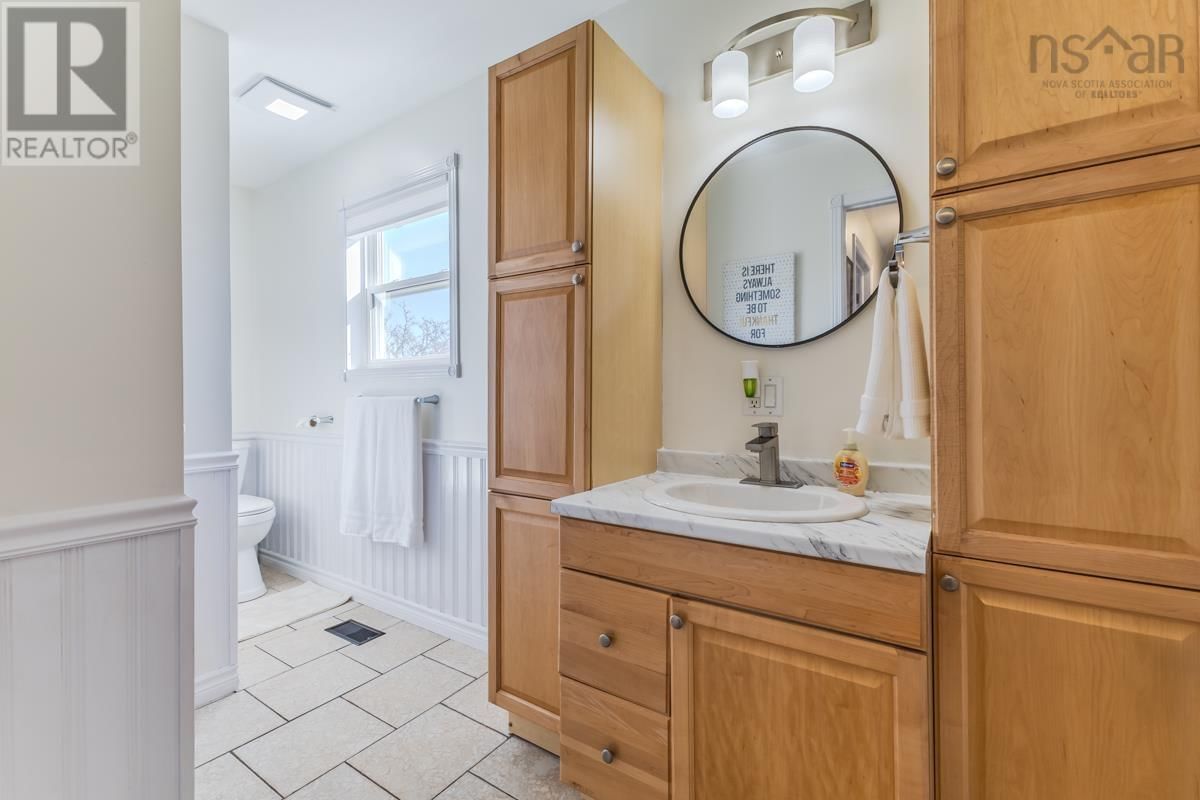 324 VALLEY ROAD Image 27