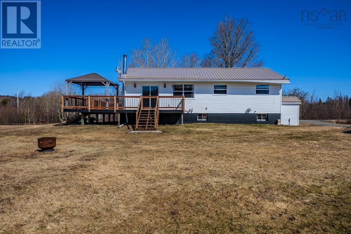 324 VALLEY ROAD Image 47