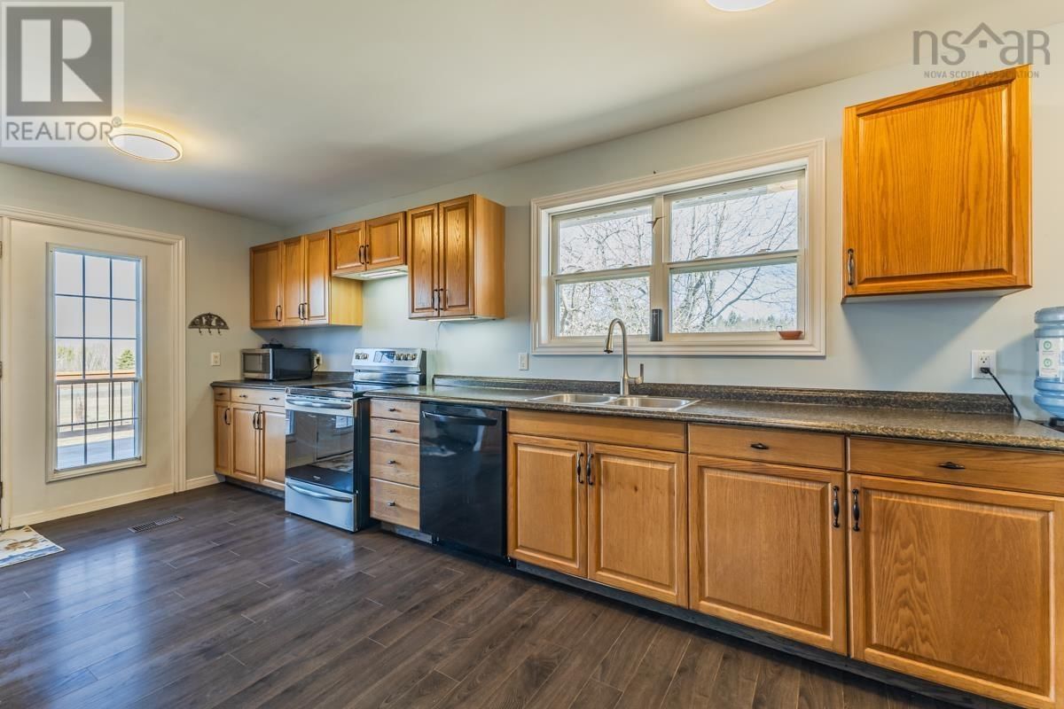 324 VALLEY ROAD Image 6